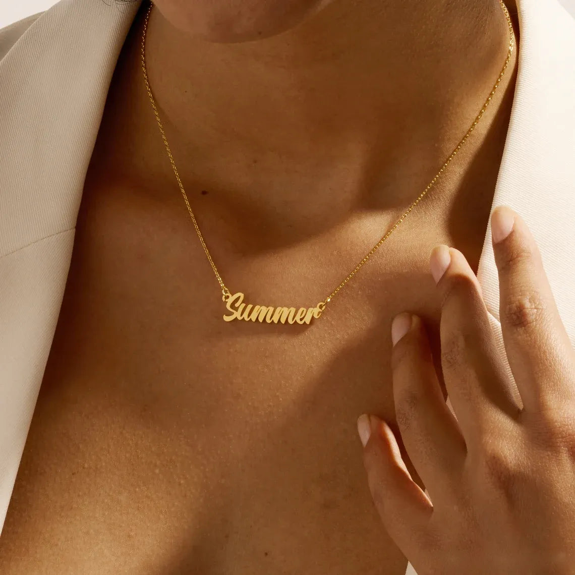 Colar pingente com nome personalizado homens e mulheres - três cores