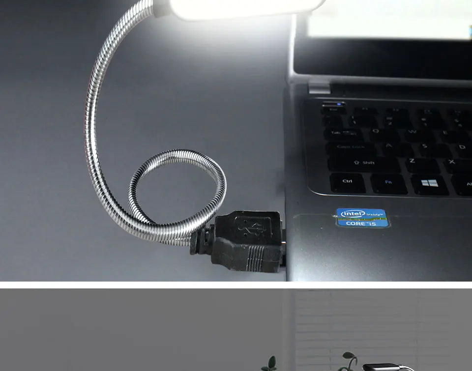 Mini lâmpada flexível LED USB portátil - para leitura e notebooks