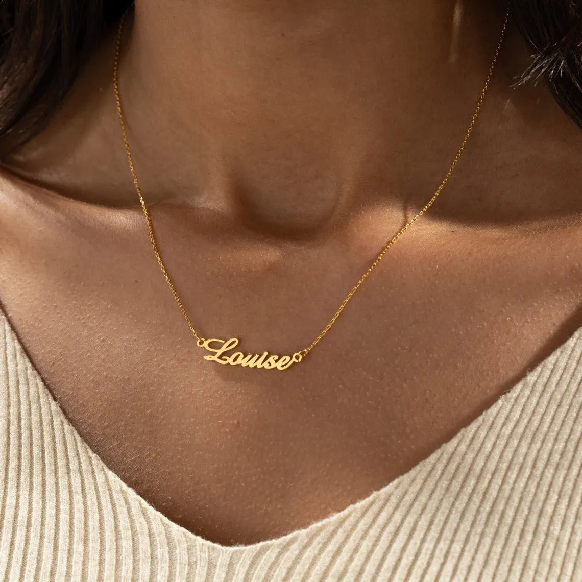 Colar pingente com nome personalizado homens e mulheres - três cores