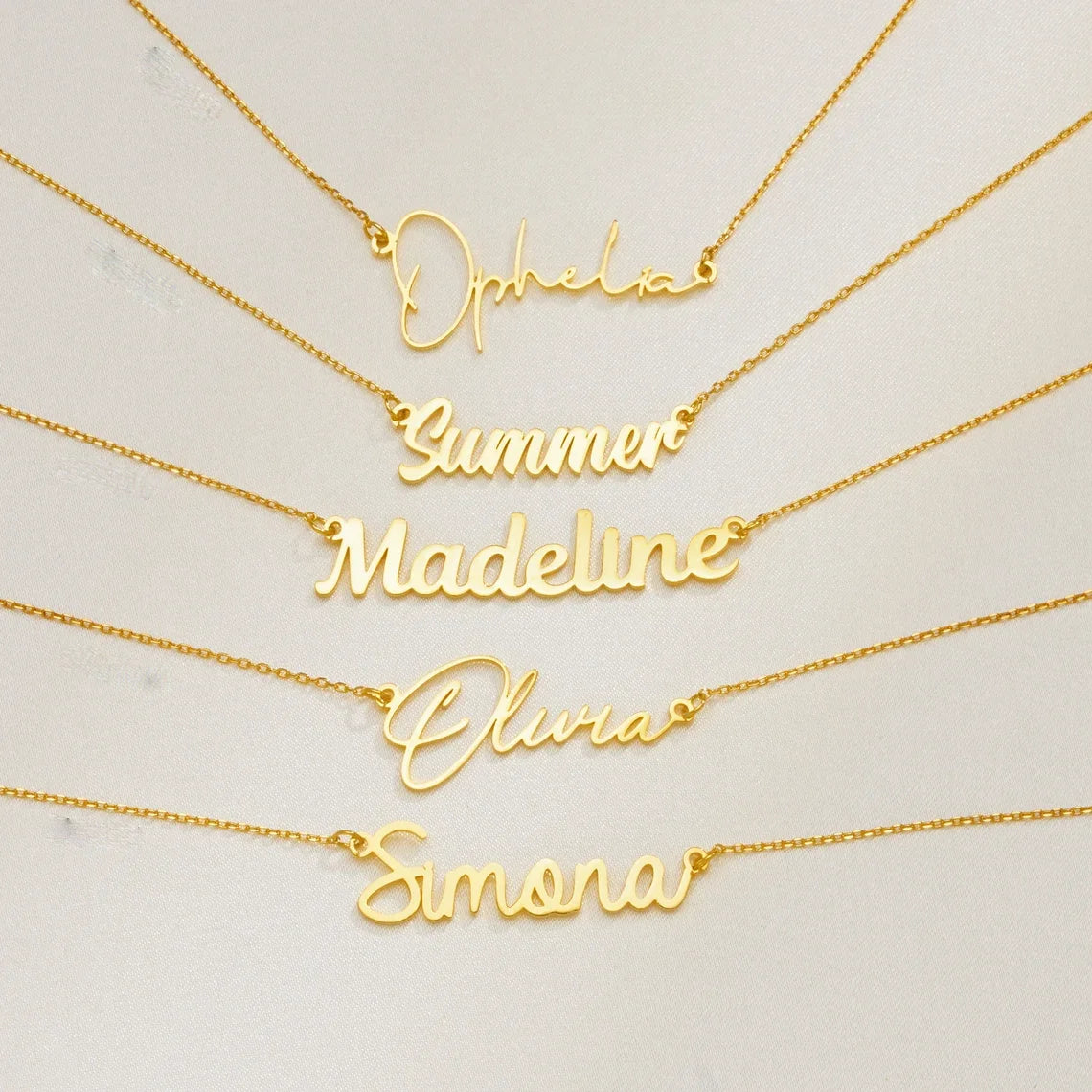 Colar pingente com nome personalizado homens e mulheres - três cores