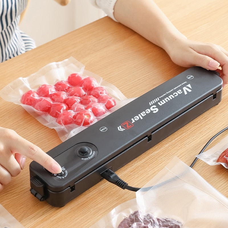 Máquina seladora à vácuo portátil automática 110/220v + brinde