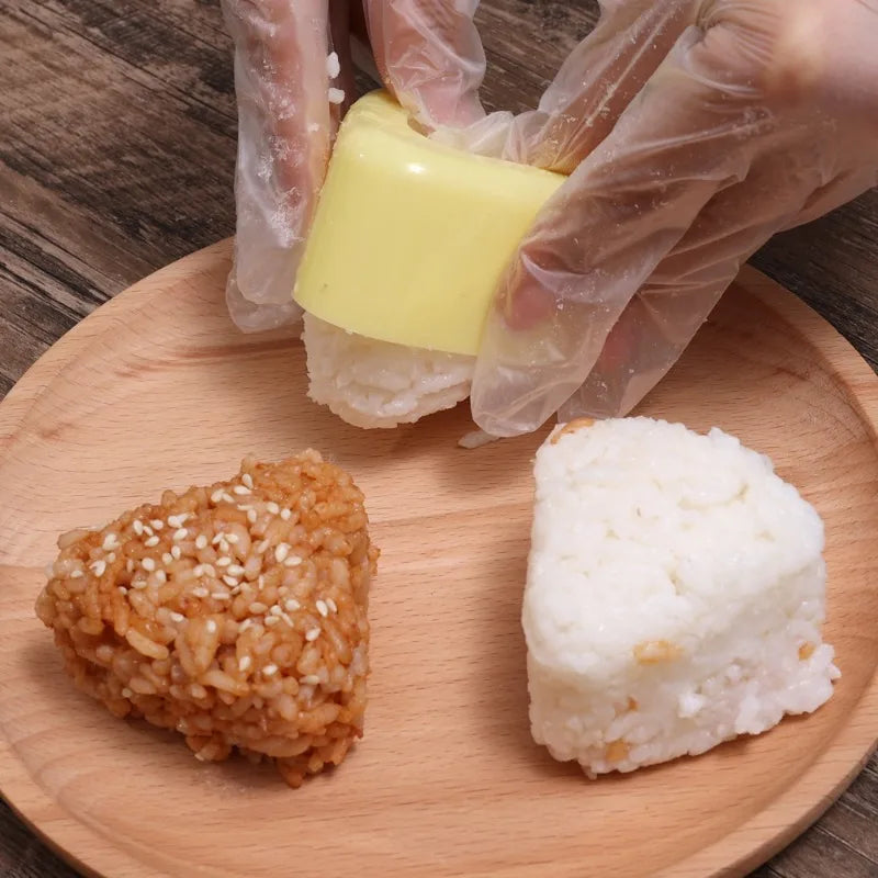 Molde para bolinho japonês Onigiri com sistema solta fácil